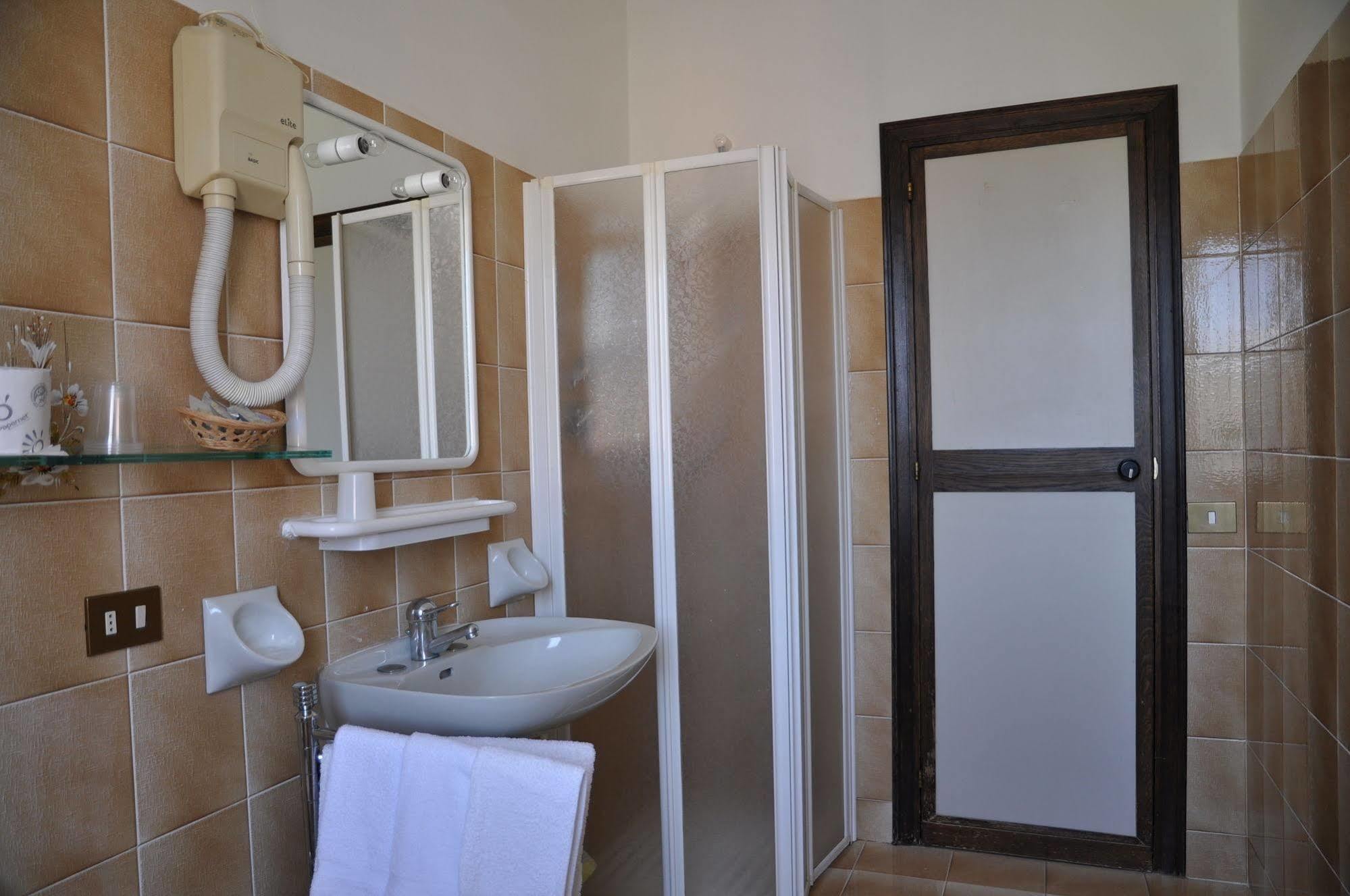 Hotel Firenze Chianciano Terme Luaran gambar